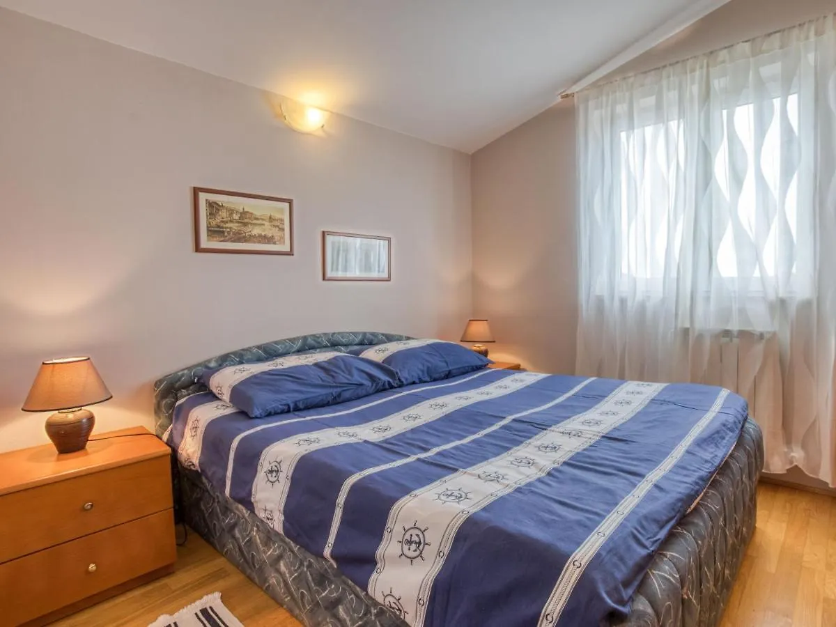 Apartment Daria-3 By Interhome Porec